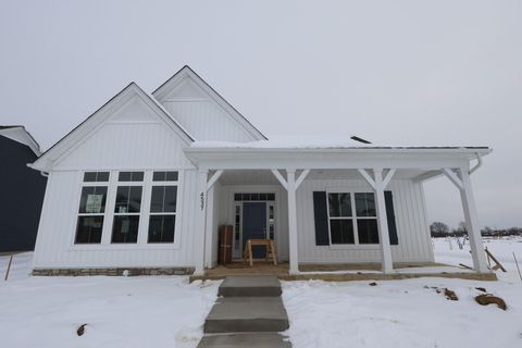 Photo of 4537 Corsican Loop E, Hilliard, OH 43026 (MLS # 225045503)