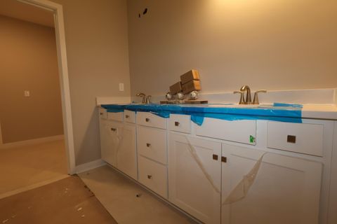 Tiny photo for 4537 Corsican Loop E, Hilliard, OH 43026 (MLS # 225045503)