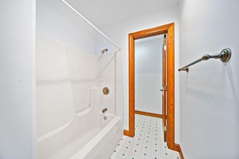 Tiny photo for 544 Grand Ridge Drive, Howard, OH 43028 (MLS # 226003136)