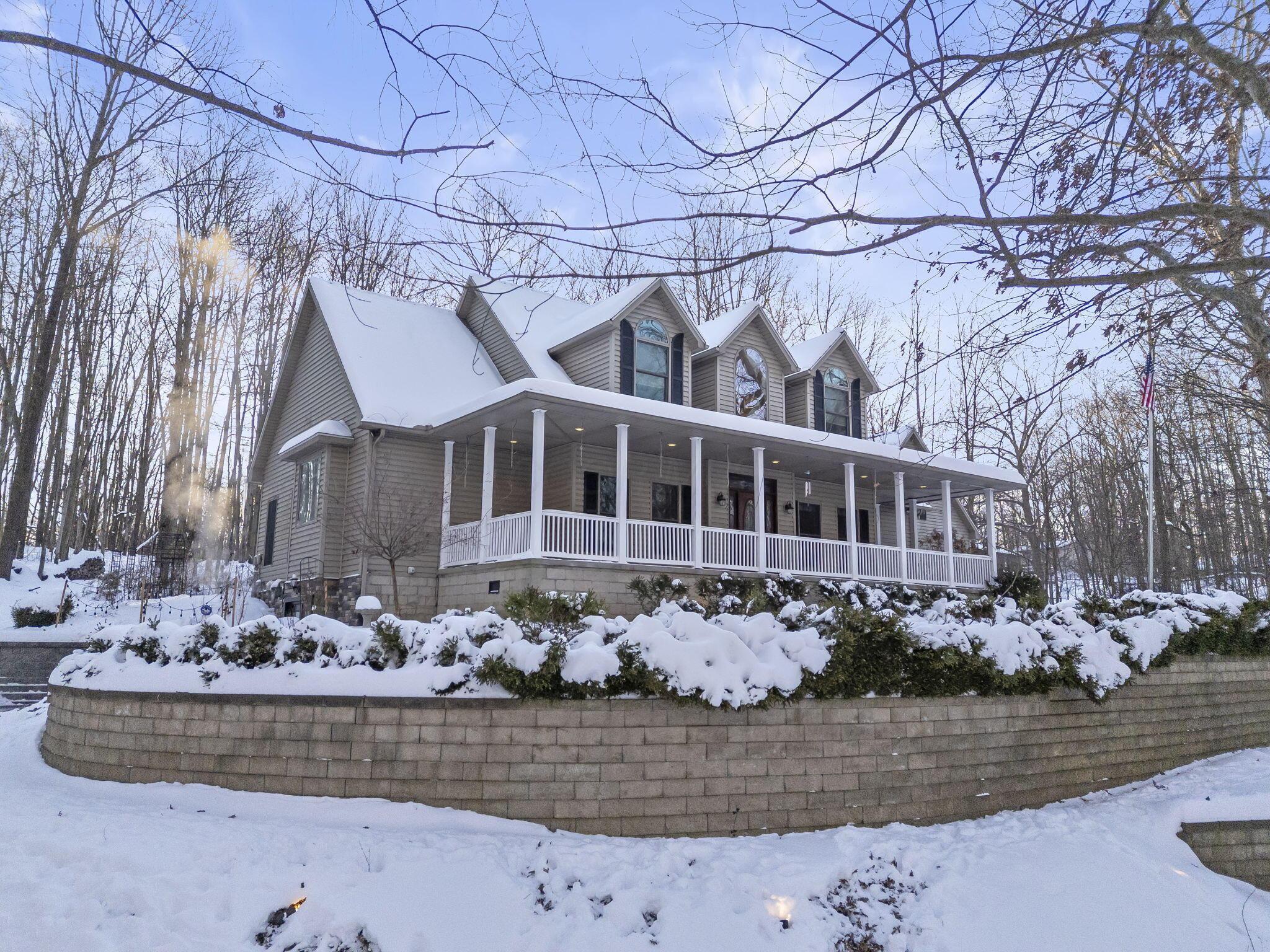 544 Grand Ridge Drive