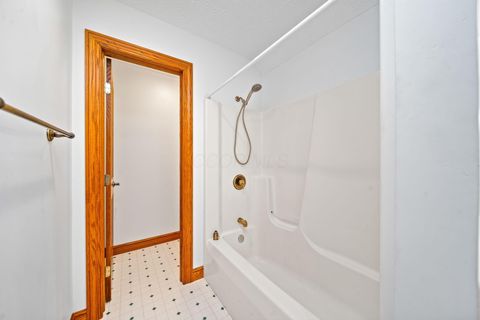 Tiny photo for 544 Grand Ridge Drive, Howard, OH 43028 (MLS # 226003136)