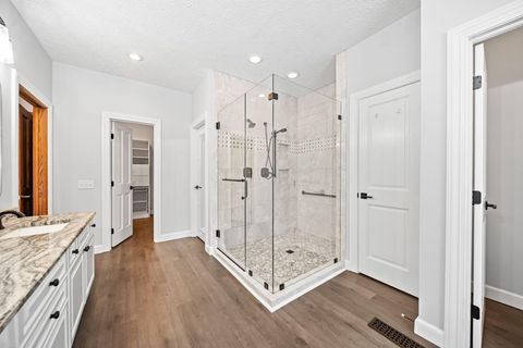 Tiny photo for 544 Grand Ridge Drive, Howard, OH 43028 (MLS # 226003136)