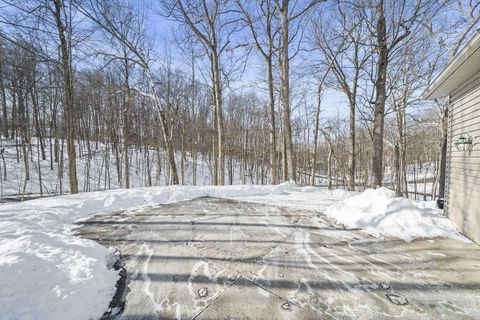 Tiny photo for 544 Grand Ridge Drive, Howard, OH 43028 (MLS # 226003136)