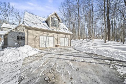 Tiny photo for 544 Grand Ridge Drive, Howard, OH 43028 (MLS # 226003136)