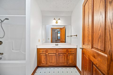 Tiny photo for 544 Grand Ridge Drive, Howard, OH 43028 (MLS # 226003136)