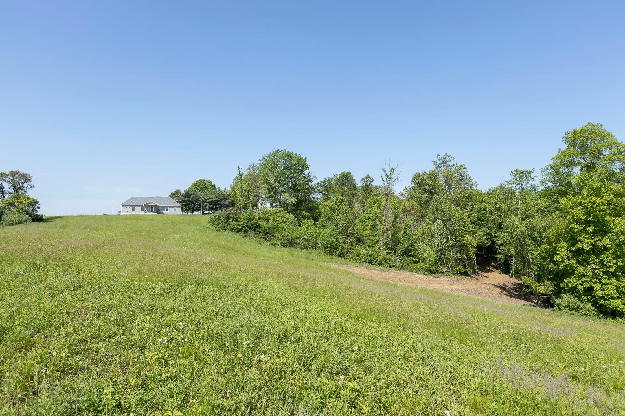 Flint Ridge Road, Hopewell, Ohio image 13