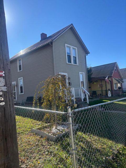 Tiny photo for 760 E 4th Street, Chillicothe, OH 45601 (MLS # 226006886)