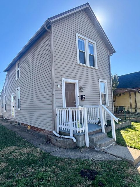 Tiny photo for 760 E 4th Street, Chillicothe, OH 45601 (MLS # 226006886)