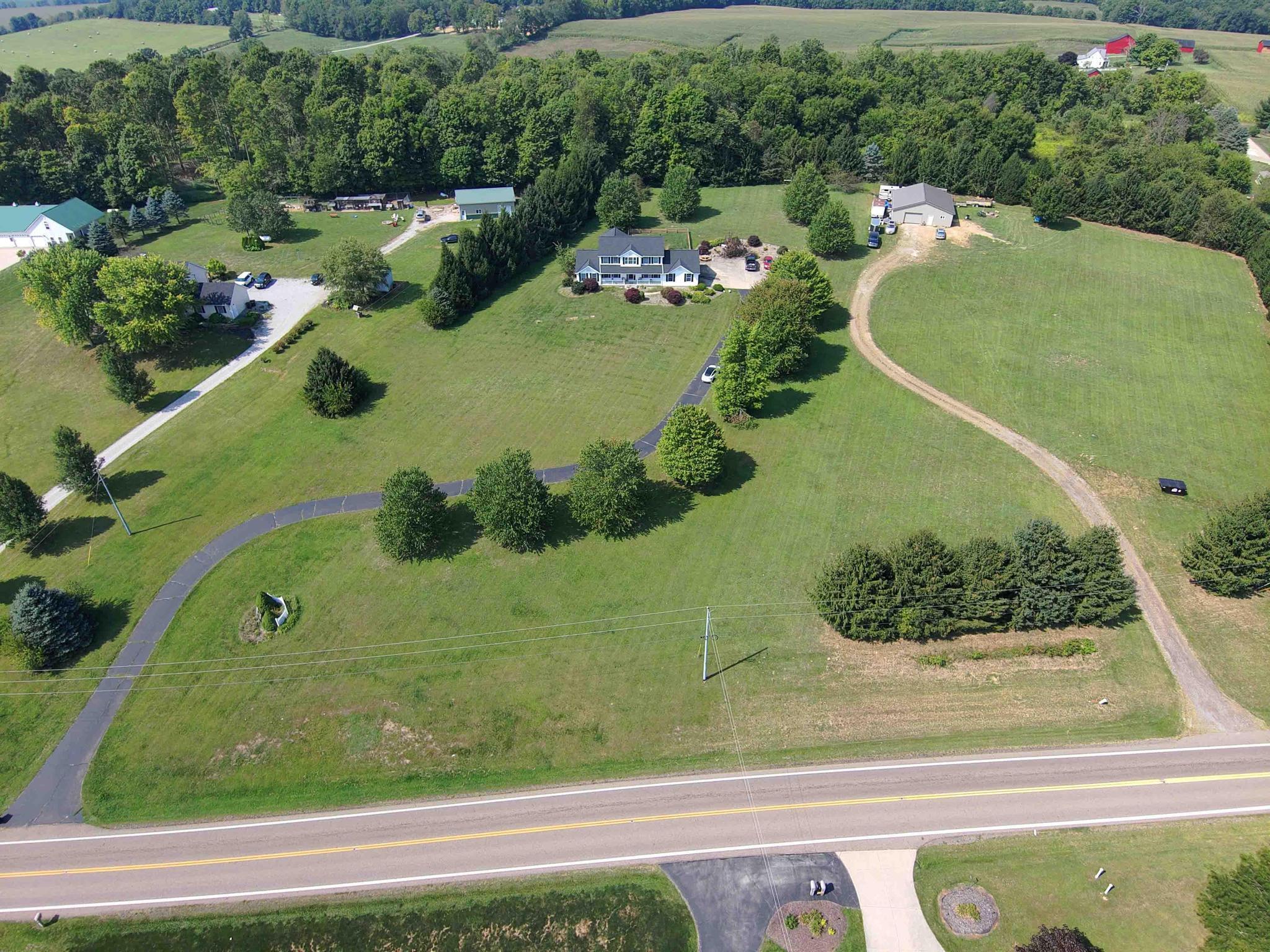 6301 Martinsburg Road, Mount Vernon, Ohio image 2