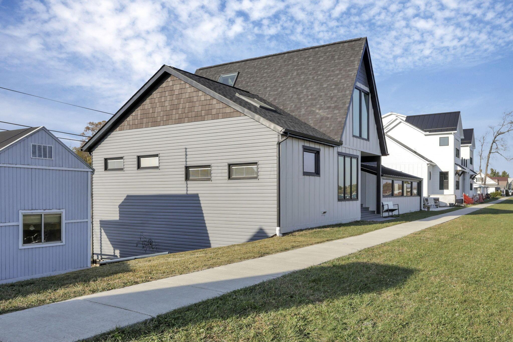 13180 W Bank Drive, Millersport, Ohio image 4