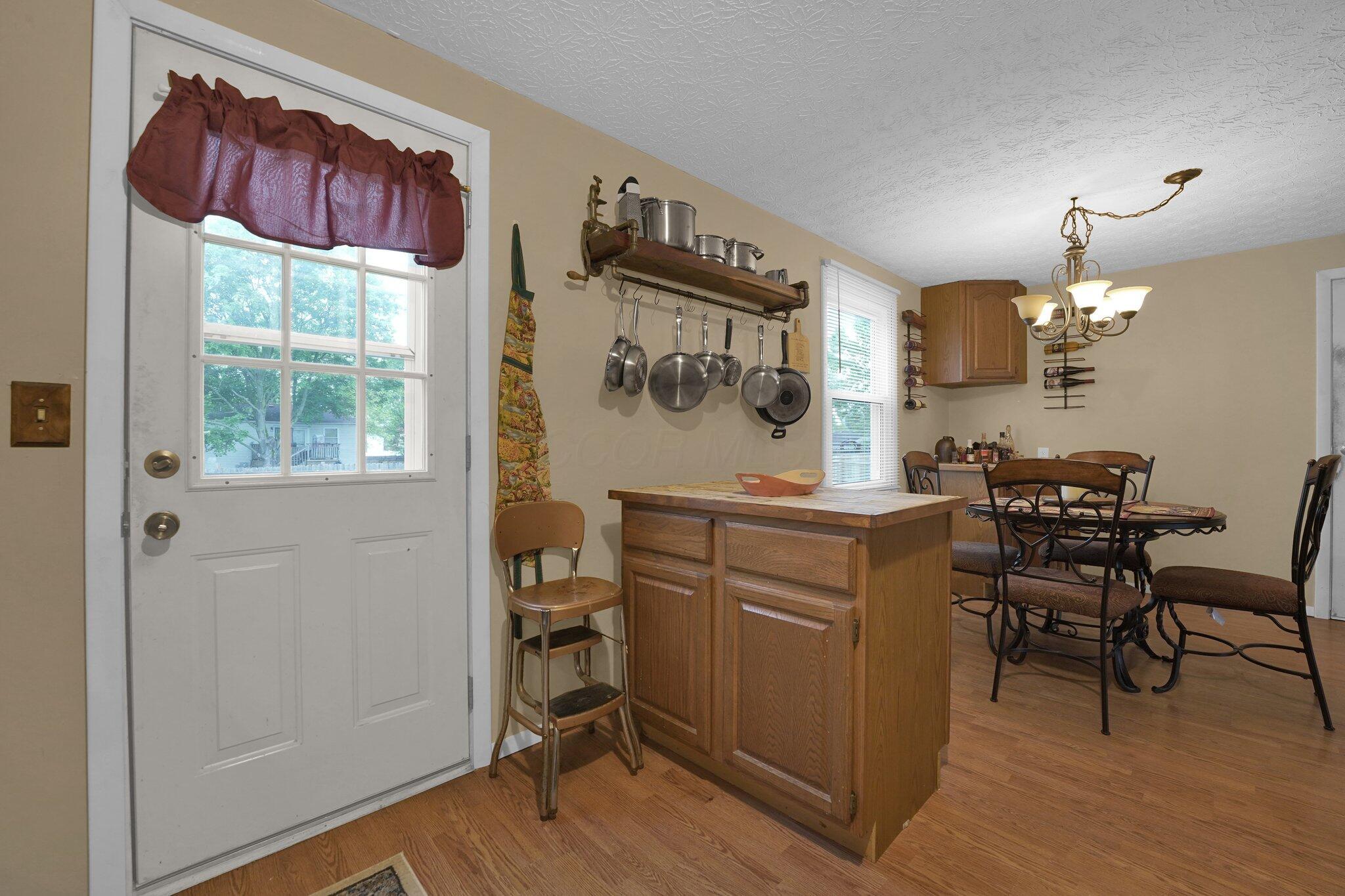 668 Dovalon Place, Galloway, Ohio image 13