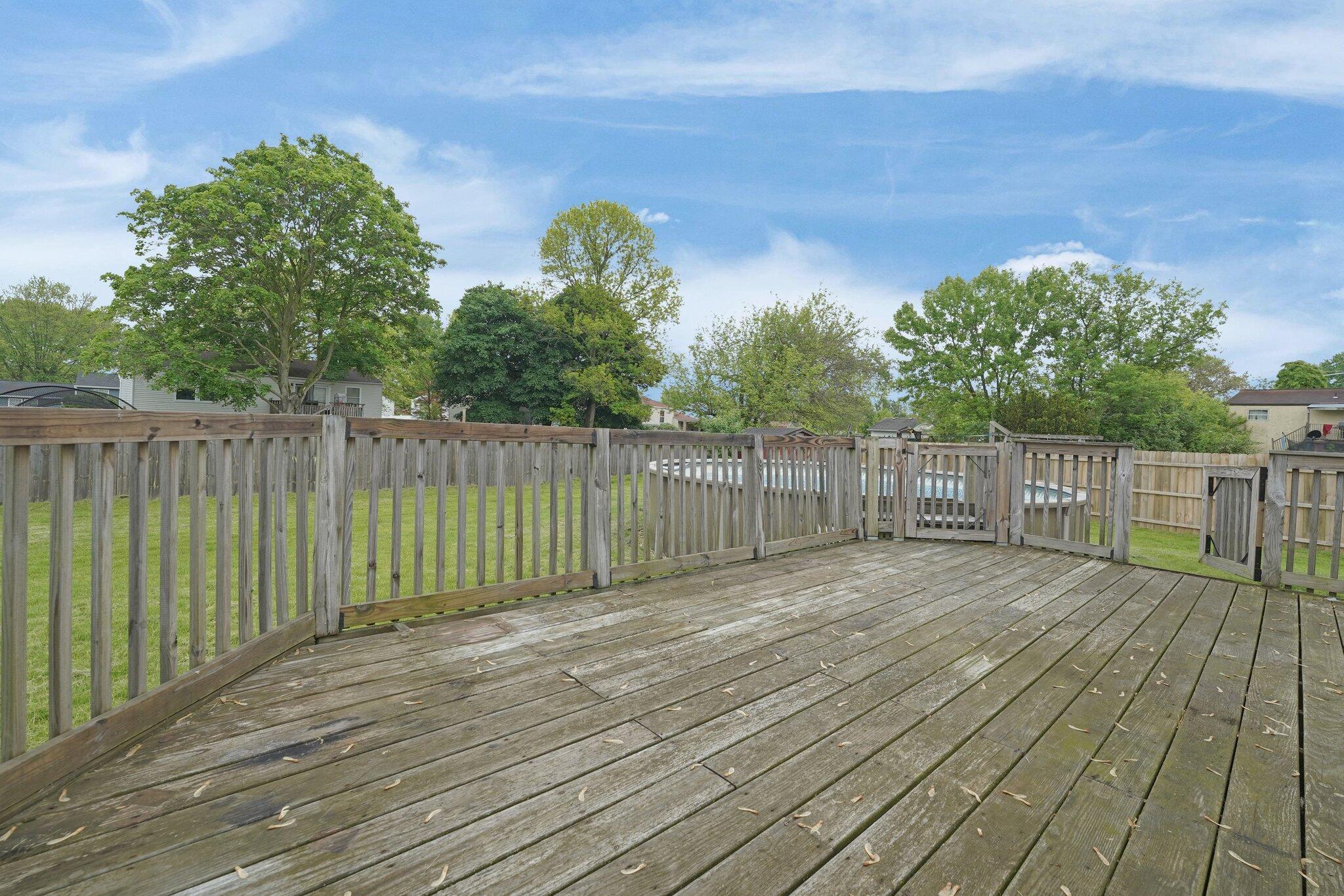 668 Dovalon Place, Galloway, Ohio image 24