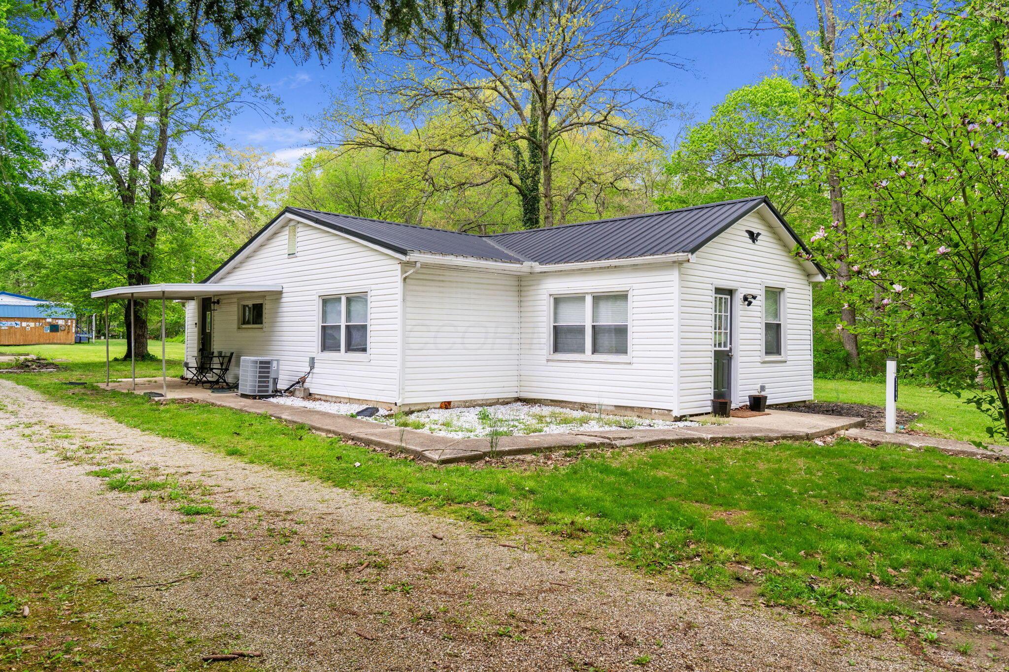 1196 Trego Creek Road Road, Chillicothe, Ohio image 2
