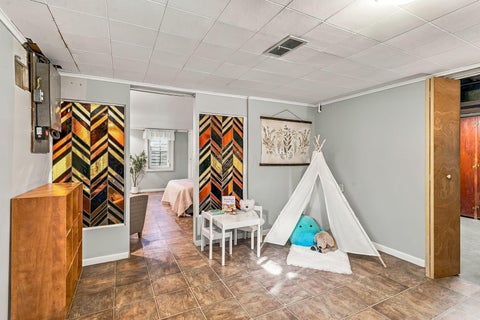 Tiny photo for 437 Acton Road, Columbus, OH 43214 (MLS # 226040187)