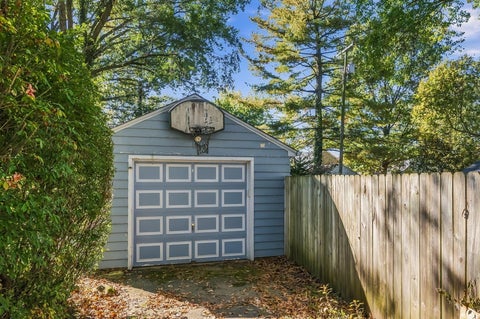 Tiny photo for 437 Acton Road, Columbus, OH 43214 (MLS # 226040187)