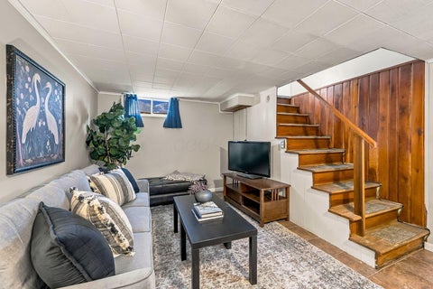 Tiny photo for 437 Acton Road, Columbus, OH 43214 (MLS # 226040187)