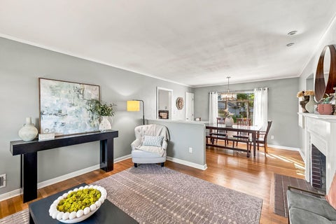 Tiny photo for 437 Acton Road, Columbus, OH 43214 (MLS # 226040187)