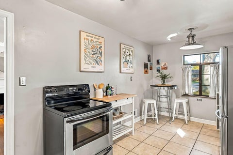 Tiny photo for 437 Acton Road, Columbus, OH 43214 (MLS # 226040187)