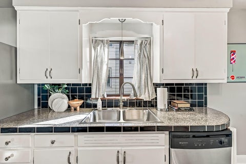 Tiny photo for 437 Acton Road, Columbus, OH 43214 (MLS # 226040187)