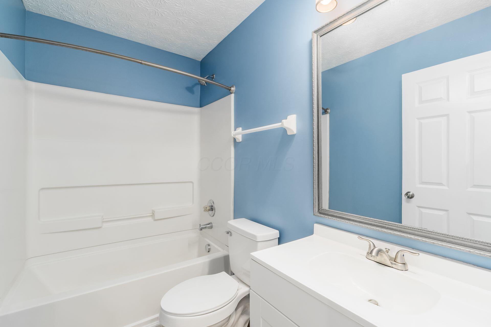 944 Washington Street, Pickerington, Ohio image 34