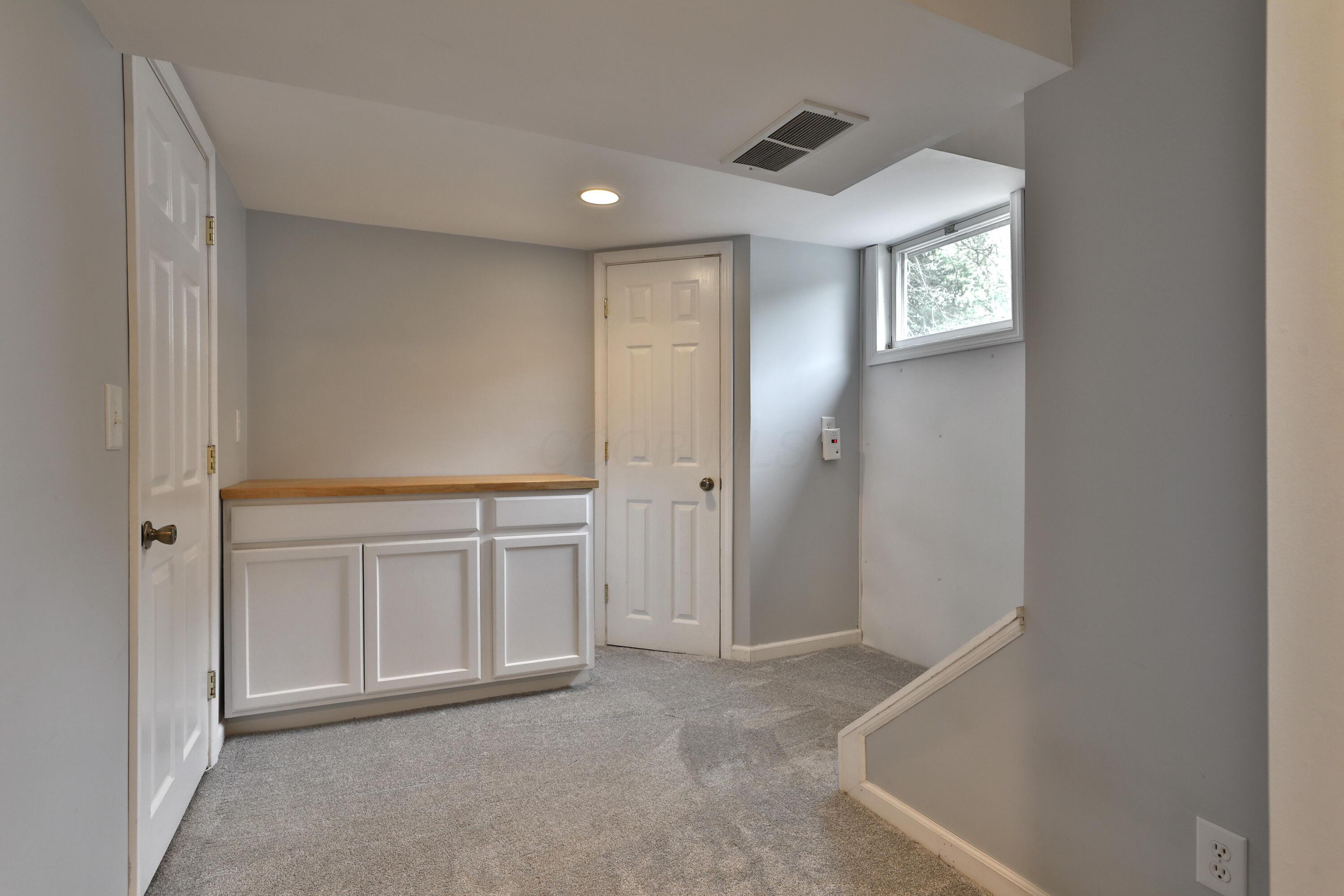 72 Glenmont Avenue, Columbus, Ohio image 38