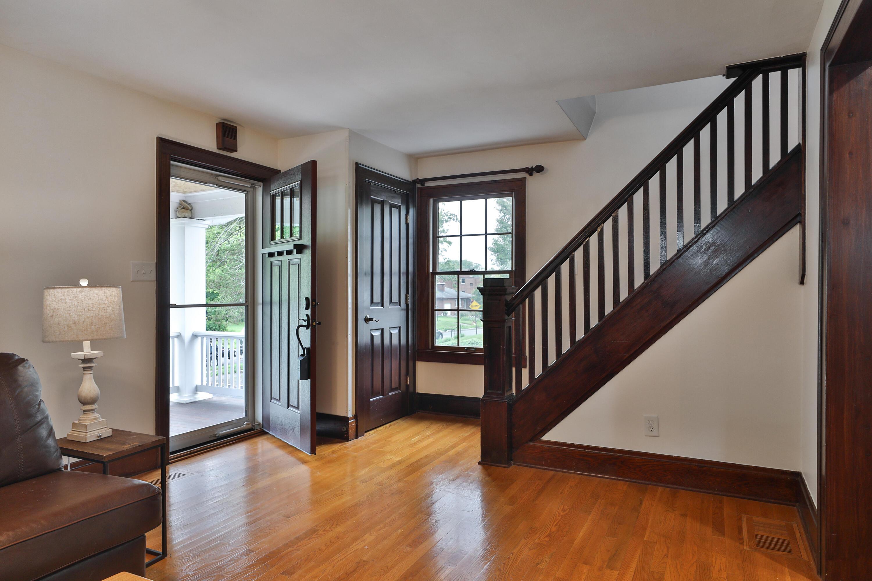 72 Glenmont Avenue, Columbus, Ohio image 6