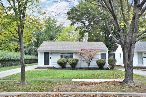 Photo of 512 Park Overlook Drive, Worthington, OH 43085 (MLS # 225040253)