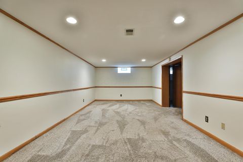 Tiny photo for 512 Park Overlook Drive, Worthington, OH 43085 (MLS # 225040253)