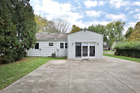 Tiny photo for 512 Park Overlook Drive, Worthington, OH 43085 (MLS # 225040253)