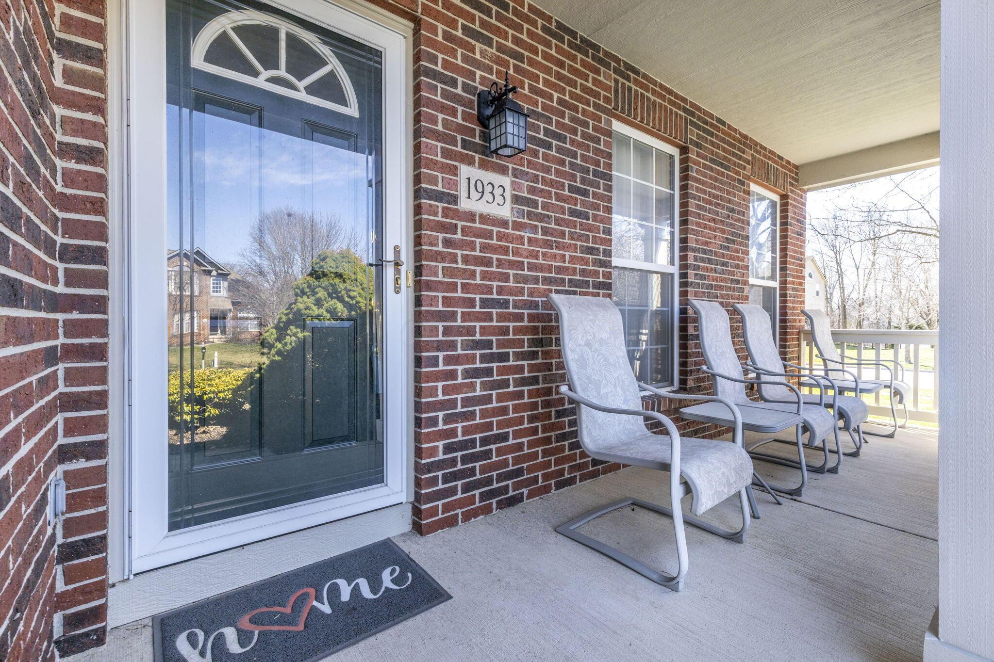 1933 Winter Creek Court, Grove City, Ohio image 7