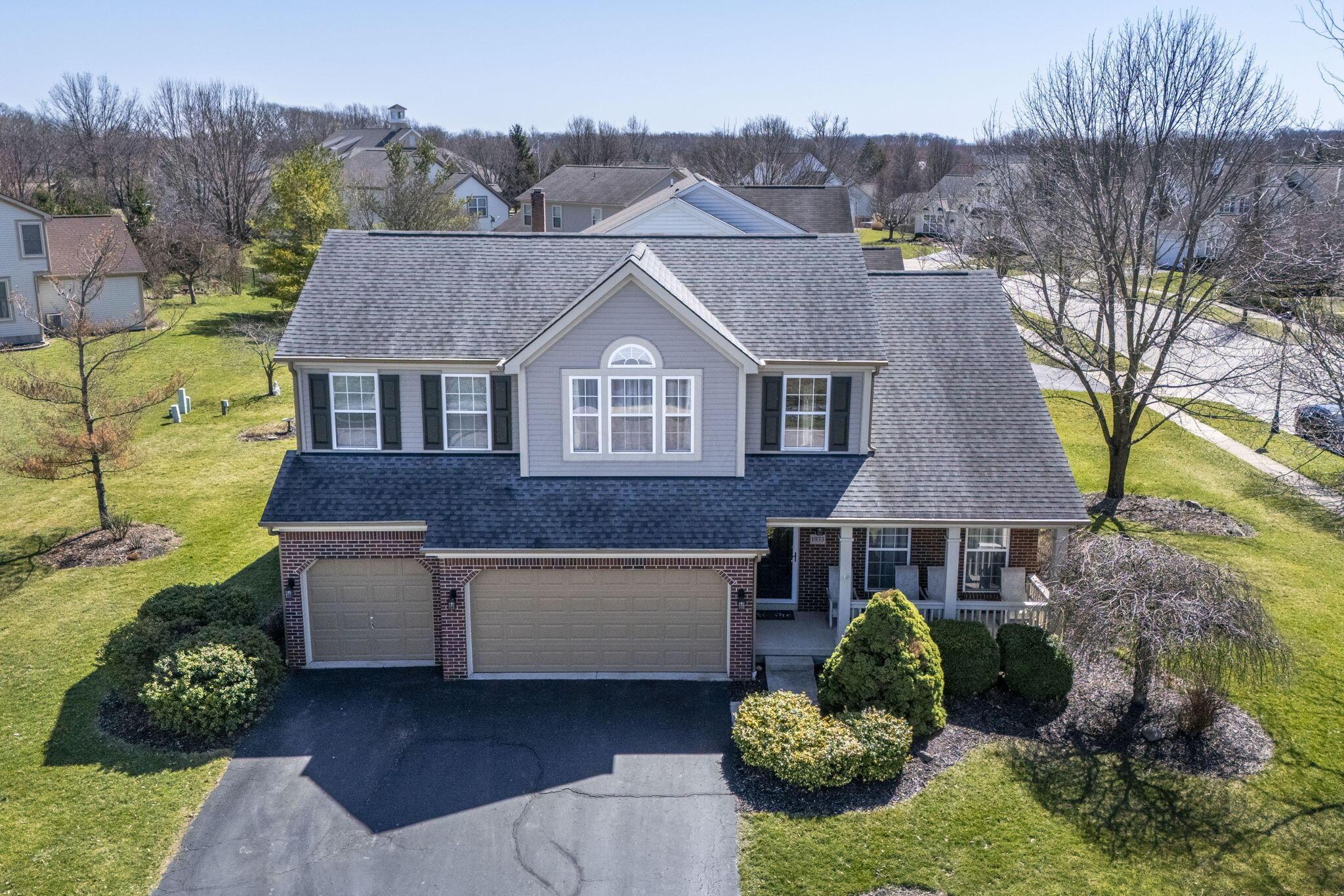 1933 Winter Creek Court, Grove City, Ohio image 4