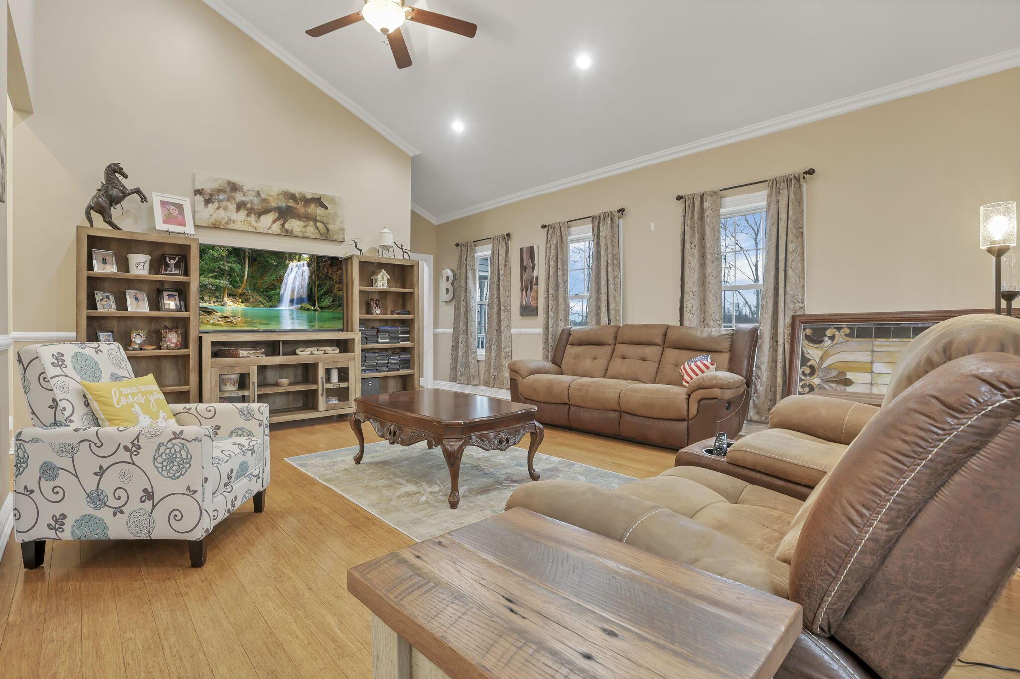 9995 W Pike, Hopewell, Ohio image 17