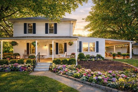 Photo of 60753 Curry Road, McArthur, OH 45651 (MLS # 226006422)