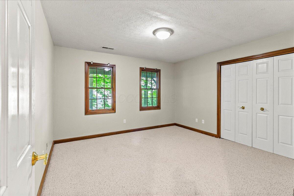 1312 Glenview Circle, Bellefontaine, Ohio image 48