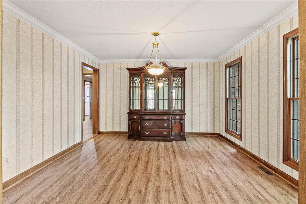 1312 Glenview Circle, Bellefontaine, Ohio image 19