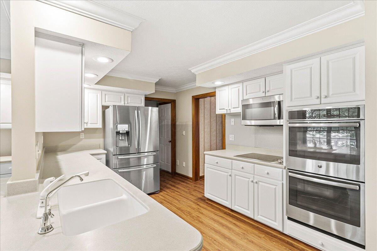 1312 Glenview Circle, Bellefontaine, Ohio image 22