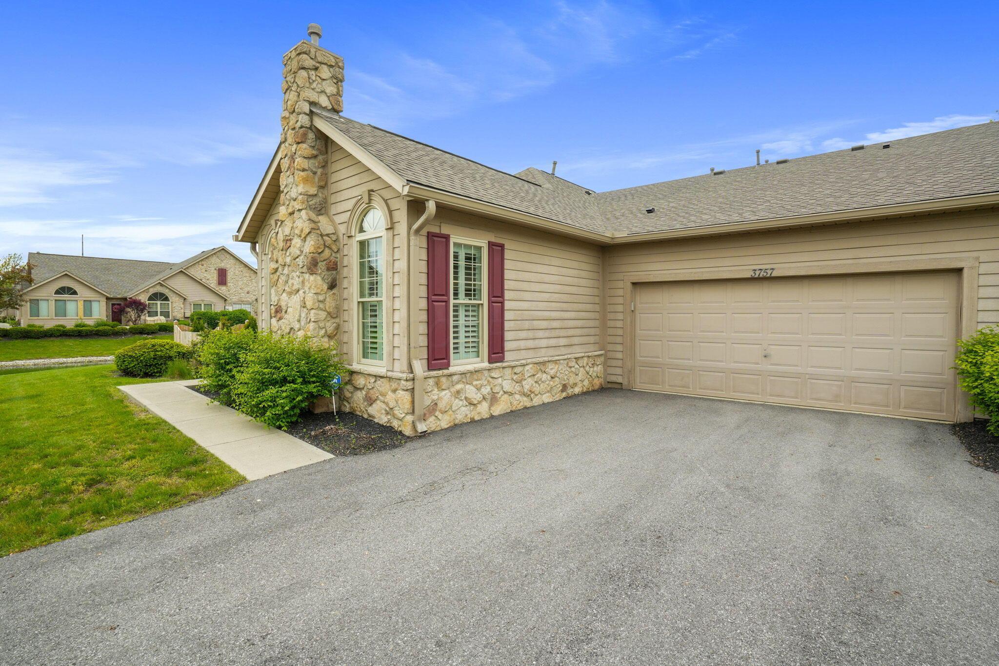 3757 Stoneway Point, Powell, Ohio image 2