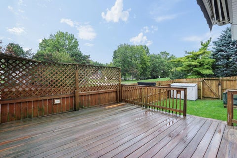 Tiny photo for 7723 Gorman Drive 229 #229, Worthington, OH 43085 (MLS # 226036345)