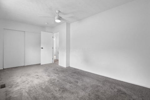Tiny photo for 7723 Gorman Drive 229 #229, Worthington, OH 43085 (MLS # 226036345)