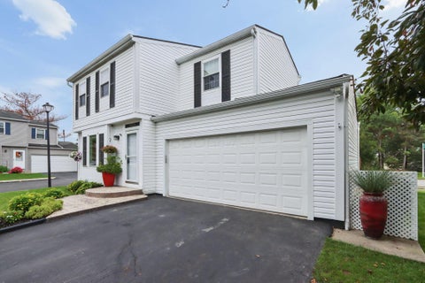 Tiny photo for 7723 Gorman Drive 229 #229, Worthington, OH 43085 (MLS # 226036345)
