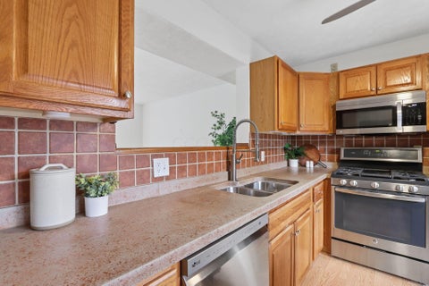 Tiny photo for 7723 Gorman Drive 229 #229, Worthington, OH 43085 (MLS # 226036345)
