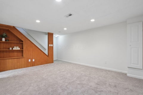 Tiny photo for 7723 Gorman Drive 229 #229, Worthington, OH 43085 (MLS # 226036345)