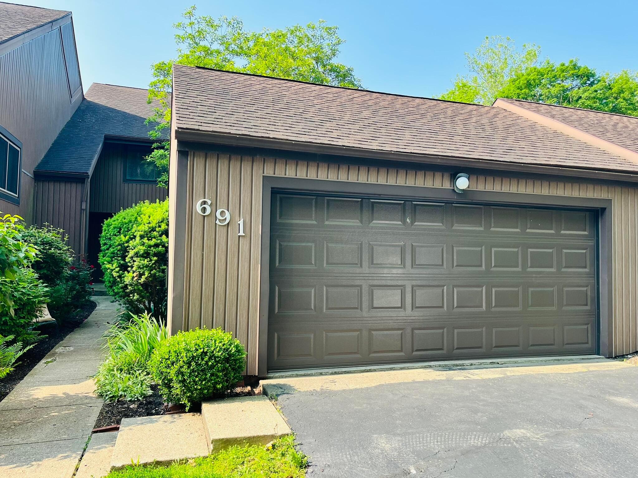 691 Tall Oaks Court, Newark, Ohio image 26