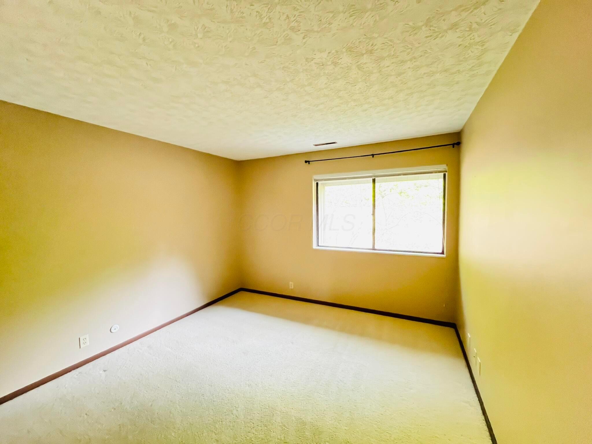 691 Tall Oaks Court, Newark, Ohio image 19