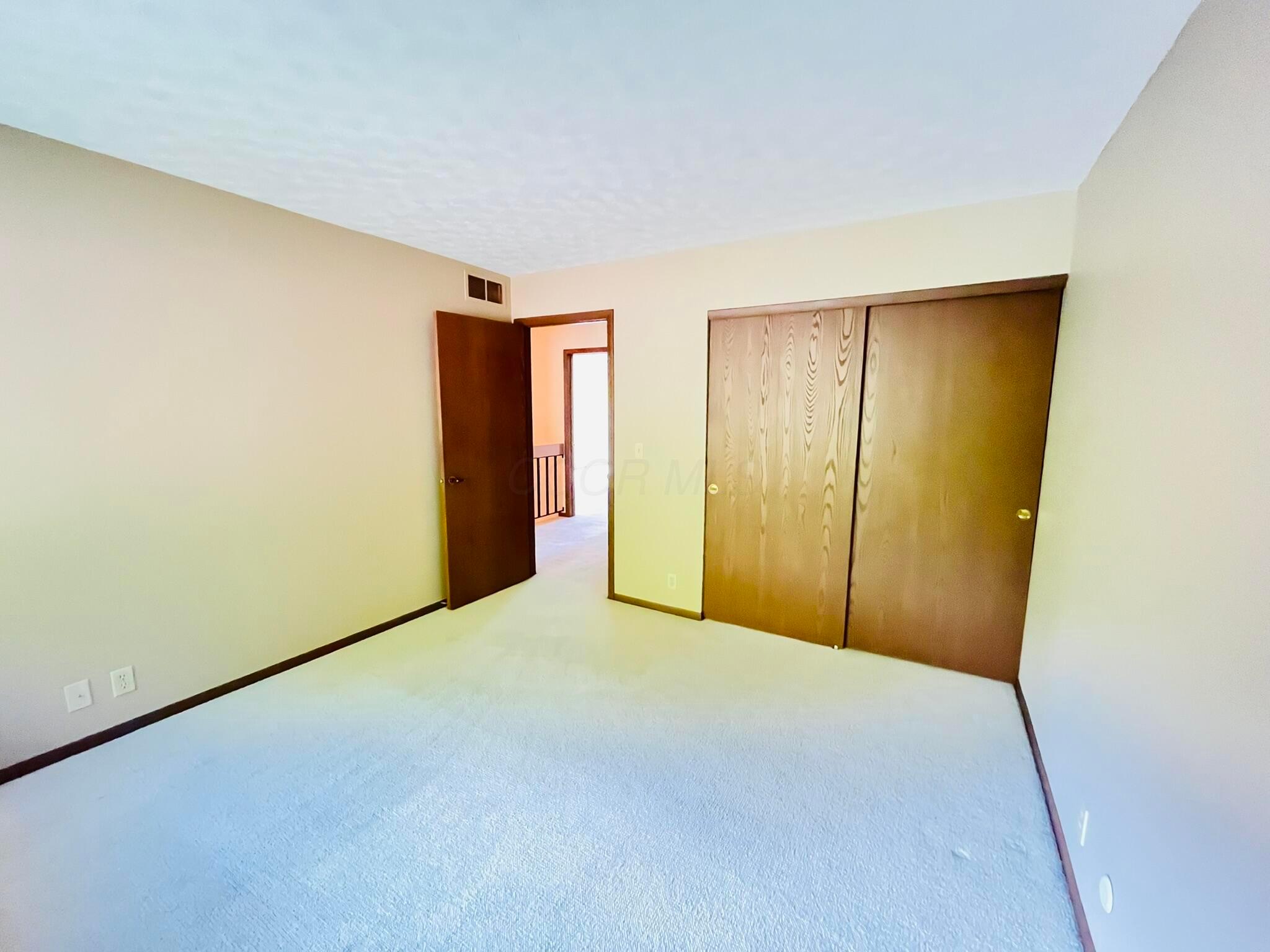 691 Tall Oaks Court, Newark, Ohio image 20