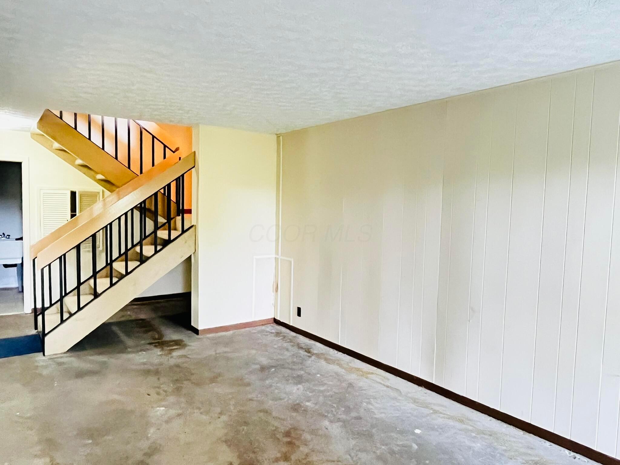 691 Tall Oaks Court, Newark, Ohio image 24