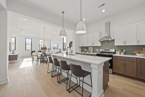 Photo of 191 S Ohio Avenue, Columbus, OH 43205 (MLS # 226011474)