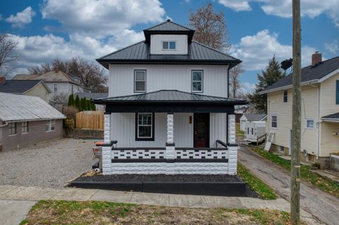 Photo of 498 Clarendon Street, Newark, OH 43055 (MLS # 225043903)