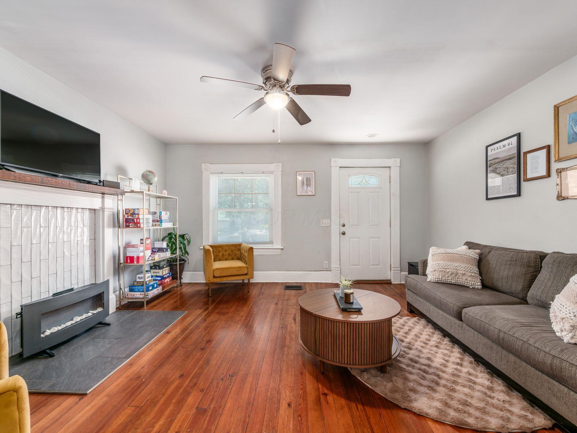 1595 S 4th Street