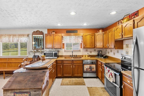 Tiny photo for 16481 Murphy Road, Sunbury, OH 43074 (MLS # 226035918)